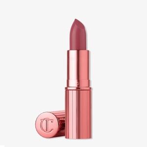 Charlotte Tilbury 90s Pink Lipstick